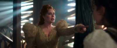 - Oh, but surely they can wait...
- Are you speaking back to me? - Disenchanted