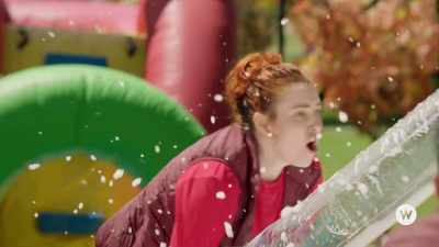 - Oh, team red!
- She's very- - Wedding of a Lifetime