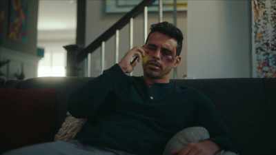 - Oh, thank you,
but I don't need- - Stalked Within
