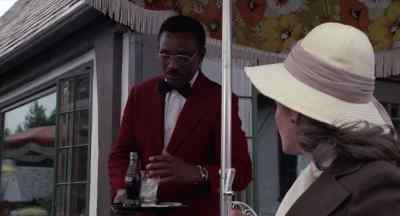 Oh, thank you, Gus. - The Reincarnation of Peter Proud