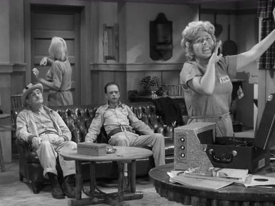 OH, THAT OLD CASCADE
CLUB IN TOLEDO. - The Andy Griffith Show