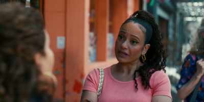 - Oh, is that right?
- Look, I don't know - The Horror of Dolores Roach