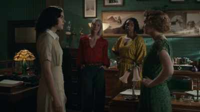 - Oh! That's lovely. - Frankie Drake Mysteries