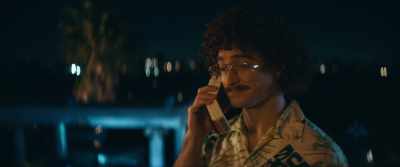 Oh, that's nice. - Weird: The Al Yankovic Story