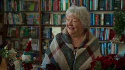 -Oh, that's nice to see you two
getting on so well together. - A Novel Christmas