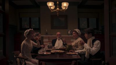 - Oh, that's her now. - It is. - The Gilded Age