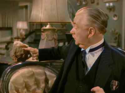 Oh, that's another one of them. - Dressed to Kill