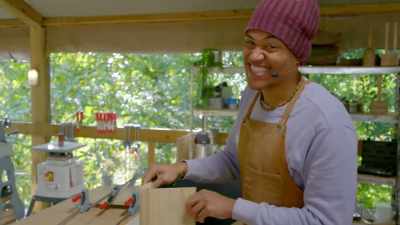 Oh, that's pretty satisfying!
I'm really happy with that. - Handmade: Britain's Best Woodworker