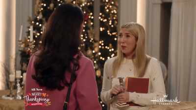 Oh. That's-- - Christmas at Castle Hart