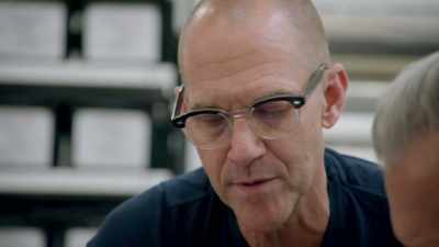 Oh, the different kind of holes - The World According to Jeff Goldblum