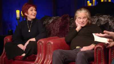 Oh, the dogs
are chasing the cats. - The Osbournes Want to Believe