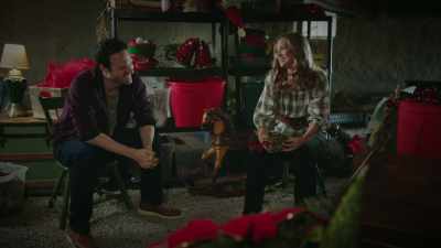 Oh, the look on yours. - Unwrapping Christmas: Olivia's Reunion