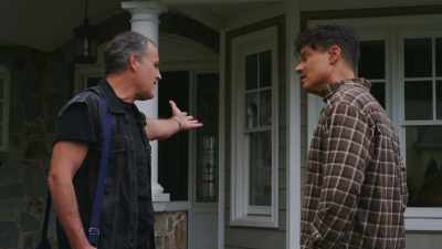 Oh, the w-- yeah,
the-- - Junkyard Dogs