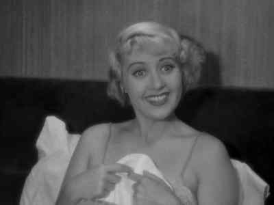 - Oh, the wrong room.
- No, it isn't my room. It must be yours. - Dames