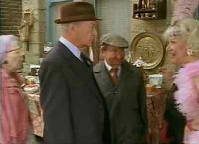 Oh, there you are, Cuddly. - Last of the Summer Wine