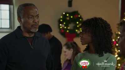 Oh, there is nothing boring
about this church's events, - Christmas in Harmony
