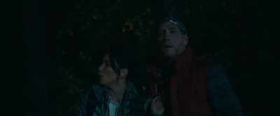 - Oh, there's power. Yes!
- Yes, yes. - Unplugging