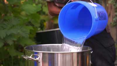   Oh, that thing would have
  tilted over right there. - Moonshiners: Master Distiller