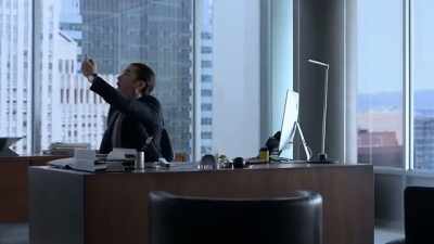 - Oh, Tom, I'm sorry.
- It's all right. - Marvel's Iron Fist