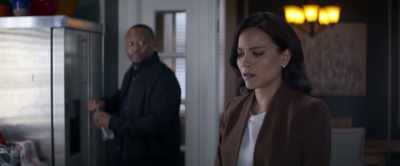 Oh, uh, just a... a work call.
It was nothing. [chuckles] - Fatal Affair