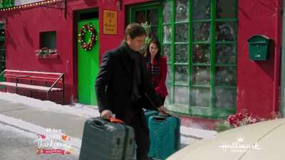 Oh, uh, we might need
some extra clothing racks, - Christmas at Castle Hart