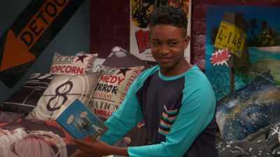 Oh... uh... oh, are you crying? - Raven's Home