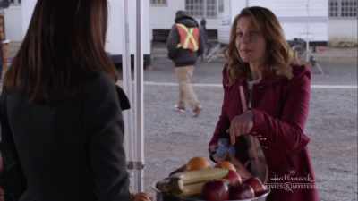 Oh, um... ok, if Robin gets here
before I come back - Last Scene Alive: An Aurora Teagarden Mystery