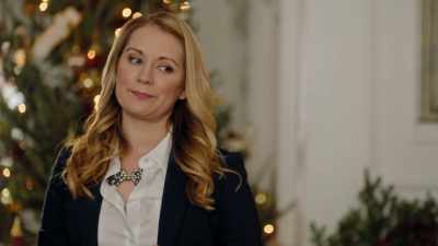 Oh, um, that's just a... - Match Made in Mistletoe