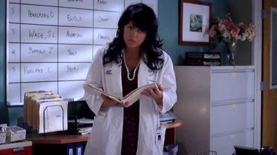 Oh, wait, wait, wait.
I need to talk to you. - Grey's Anatomy