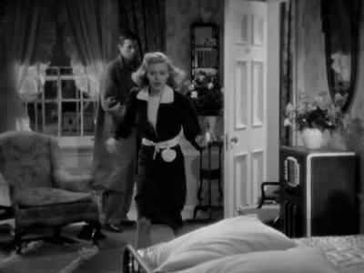 - Oh, Walter. There he goes again.
- Who's Walter? - Vivacious Lady