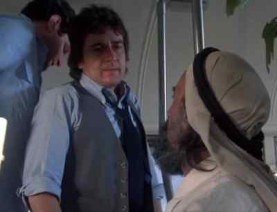 -Oh!
-Watch your step, there. - Wholly Moses!