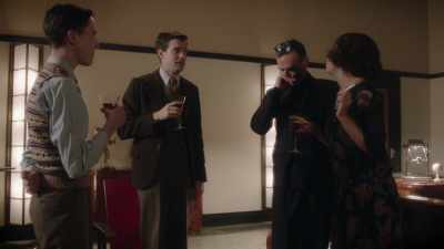Oh, water's for washing! - Decline and Fall