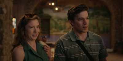 Oh, well, we didn't realize
it was urgent. [chuckles] - La Dolce Villa