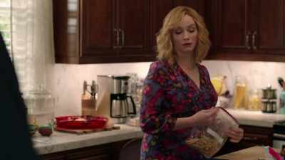 - Oh, well, Emma also
thinks the Easter Bunny - Good Girls