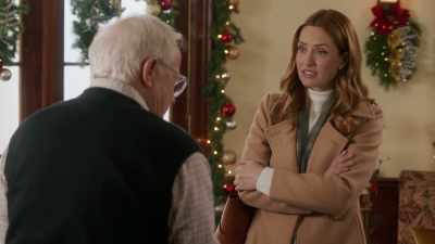 - Oh. Well,
is there a B&amp;B or a hotel? - 'Twas the Text Before Christmas