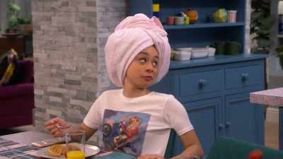 Oh, well, luckily, the detangler I used - That Girl Lay Lay