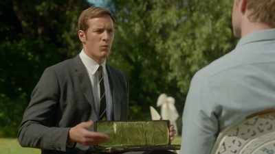 Oh. Well, someone used it
to stab Eddie. - Ms Fisher's Modern Murder Mysteries