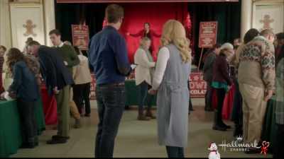 Oh, we're so lucky today - Entertaining Christmas