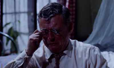Oh, what a... what a...
terrible thing to do! - The Mummy's Shroud
