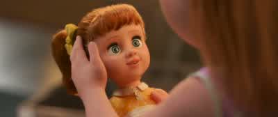 Oh, what have you got there? - Toy Story 4
