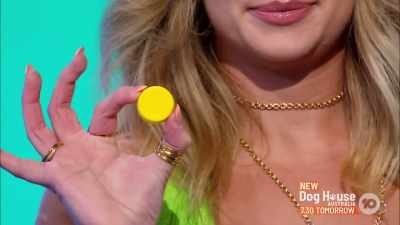 Oh, what is that?
It's a yellow lid of some sort. - Would I Lie to You?