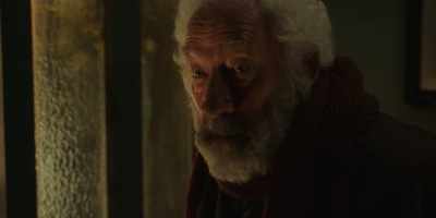 Oh, what is that young fellow's
name? - The Amazing Mr. Blunden