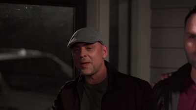Oh, what, uh let me guess,
a romantic getaway, right? - Malicious