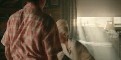 -Oh! -Why are you so angry? -You're a hypocrite! -What? - Sex Education
