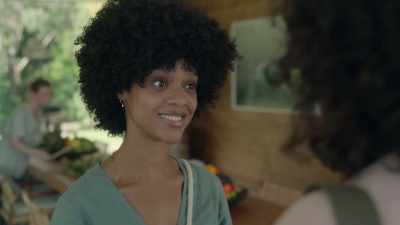 -Oh wow.
-Including you, Carmel. - Nine Perfect Strangers