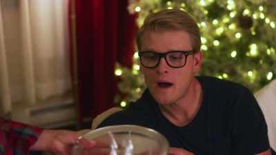Oh wow.
Nice presentation. - Dashing Home for Christmas