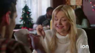 Oh, wow.
That's even better than I remember it. - Dognapped: A Hound for the Holidays