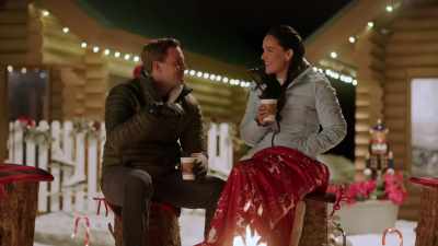 - Oh yeah.
- And all the different - A Sprinkle of Christmas