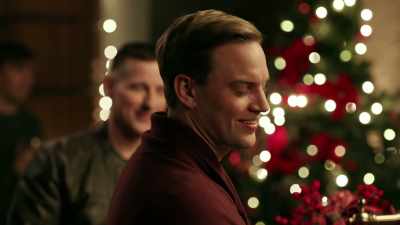 - Oh, yeah.
[embarrassed chuckle] - A Sprinkle of Christmas