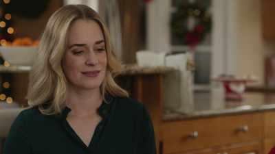 Oh. Yeah, after he didn't show
up for the
date, I told him he'd done
enough. - Engaged by Christmas